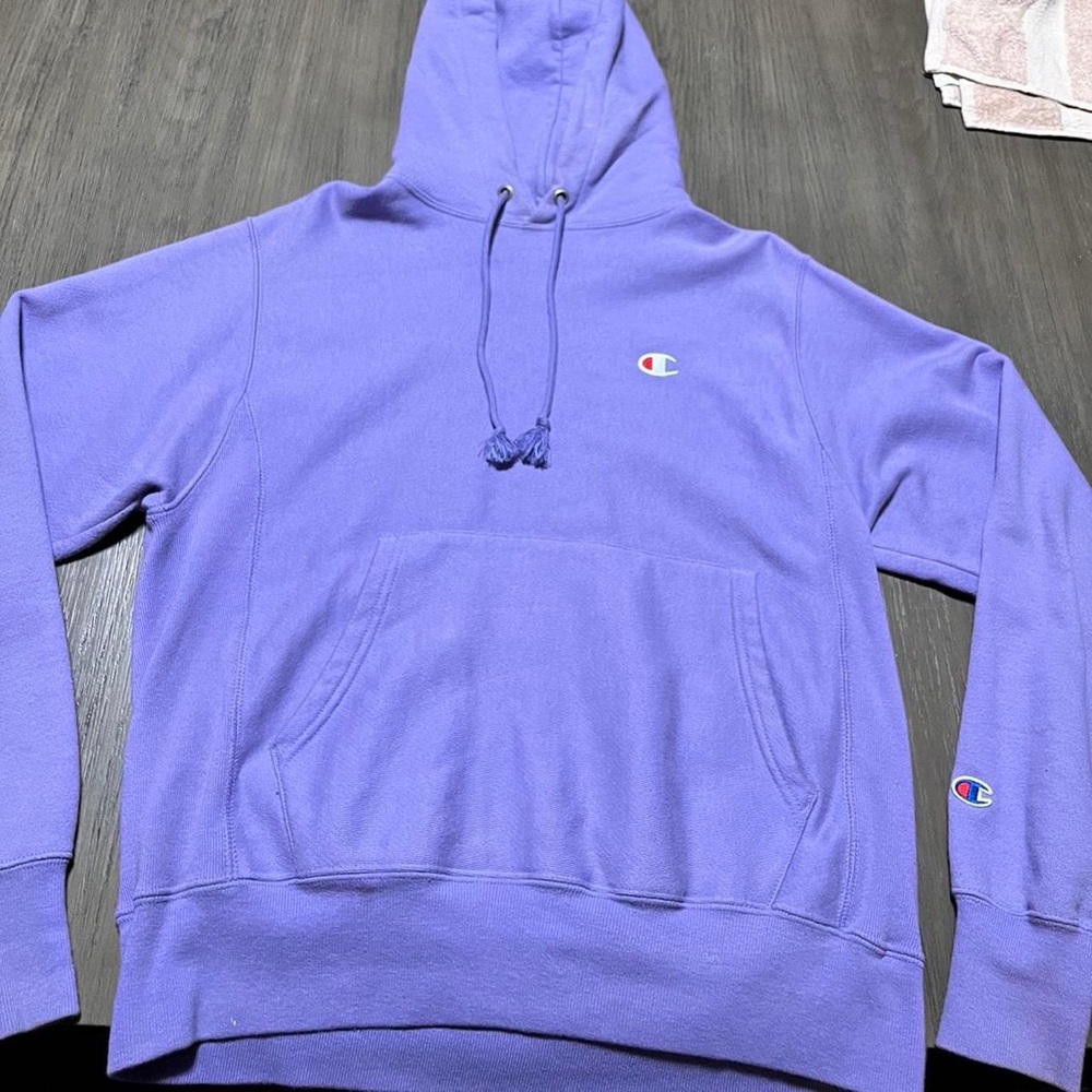 LAVENDER REVERSE WEEVE CHAMPION HOODIE